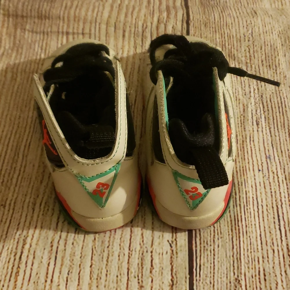 Nike good used